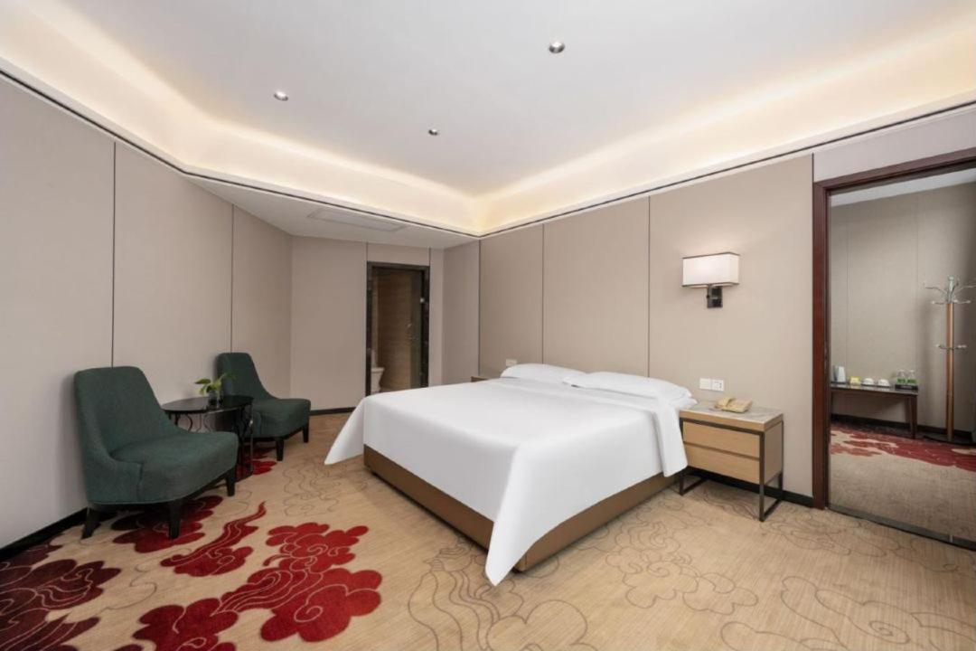 Mizparton Hotel South Qianjin Road Heshan  Exterior photo