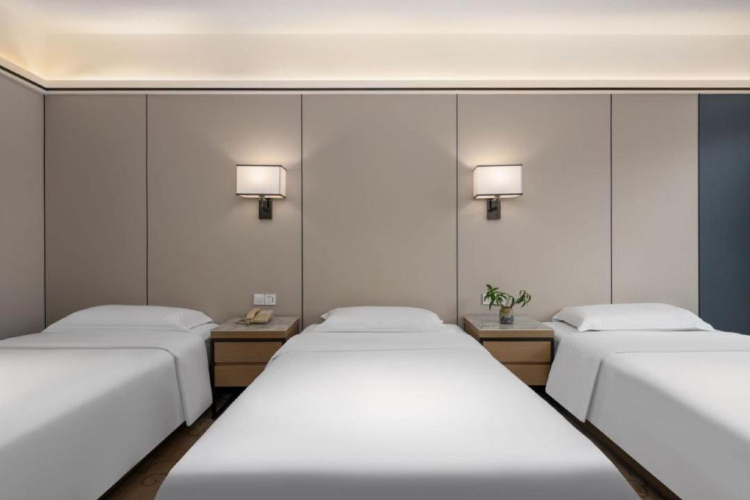 Mizparton Hotel South Qianjin Road Heshan  Exterior photo